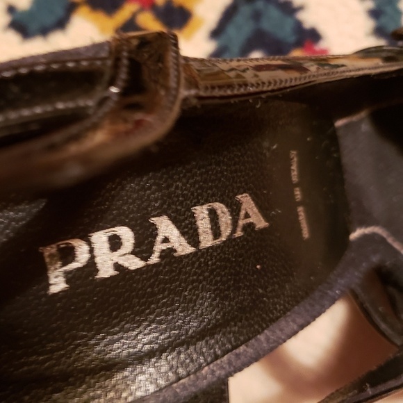 Prada OPEN TOE black heels. Size 40 - Picture 3 of 14